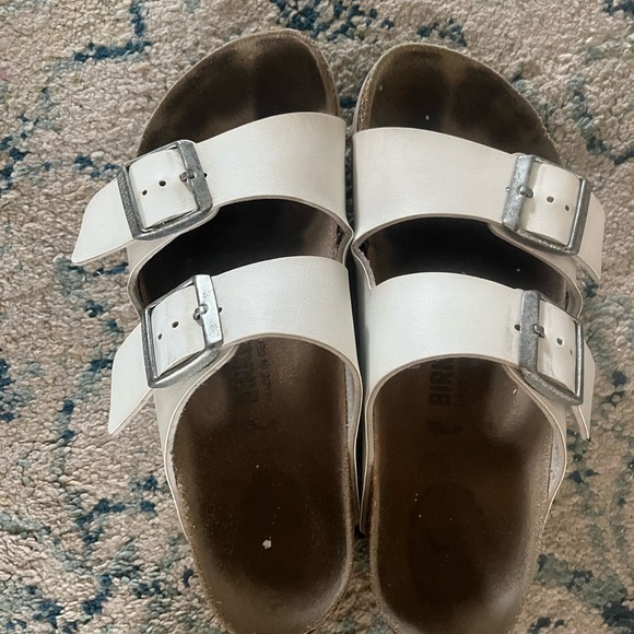 38 narrow fit White Birkenstocks - Picture 5 of 5